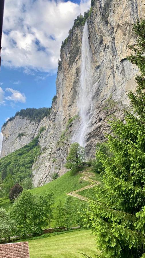 Breathtaking Waterfall Apartment Nr.2 Lauterbrunnen Buitenkant foto